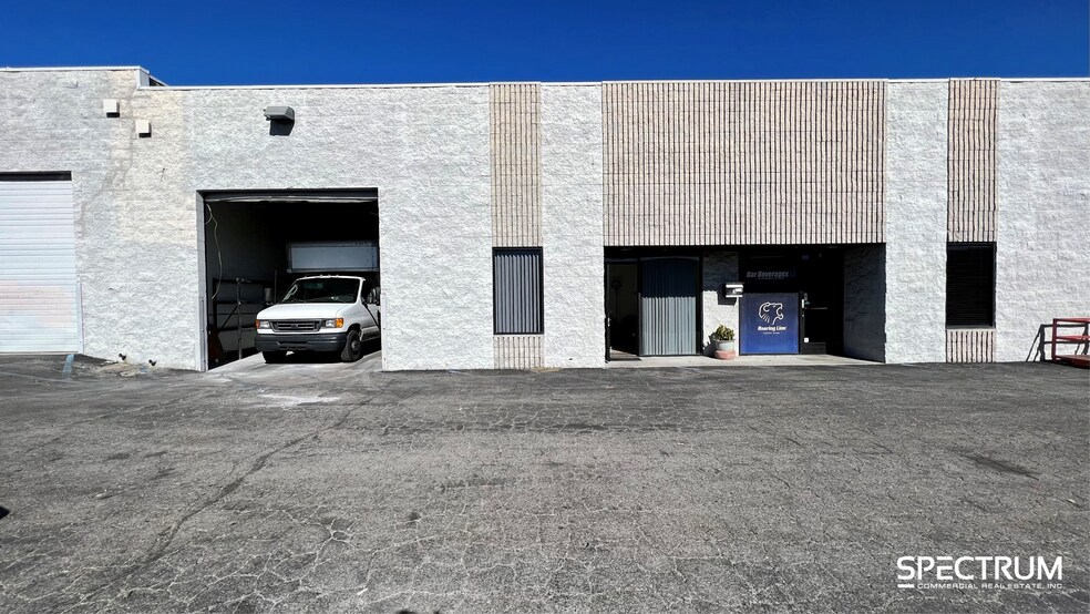 Primary Photo Of 8000 Wheatland Ave, Sun Valley Manufacturing For Lease