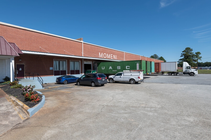 More Photos Of 3490 Hamilton Blvd SW, Hapeville Warehouse For Sale