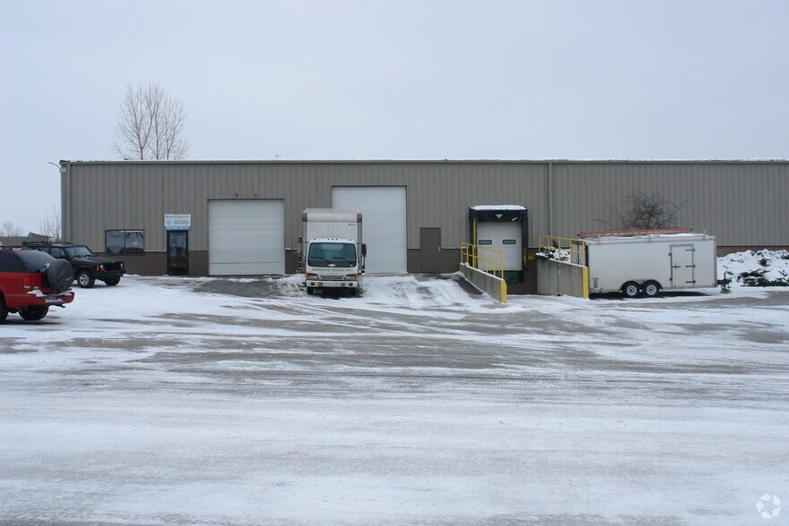 More Photos Of 3239 3 Mile Rd NW, Grand Rapids Manufacturing For Sale