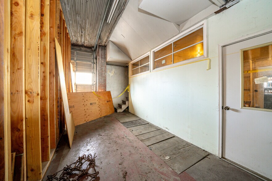 More Photos Of 2105 4th St, Tillamook Industrial For Sale