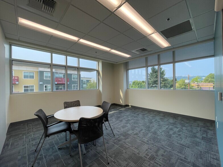 More Photos Of 2740 SE Powell Blvd, Portland Office For Lease