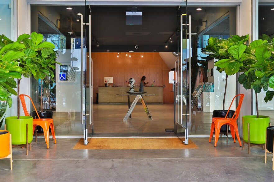 More Photos Of 901 S Broadway, Los Angeles Apartments For Lease