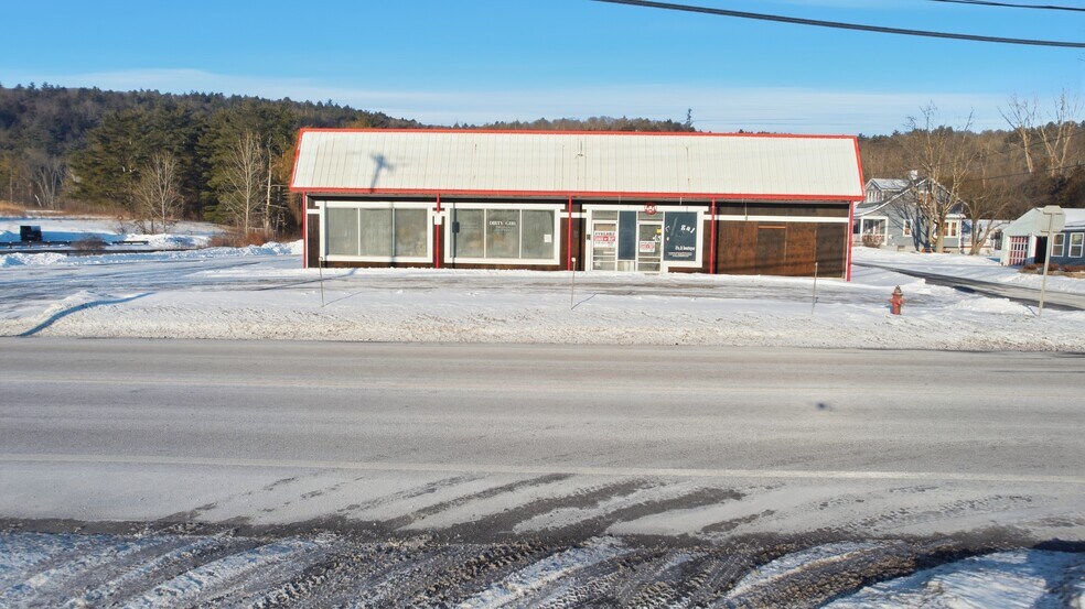 More Photos Of 260 Broadway, Whitehall Freestanding For Sale