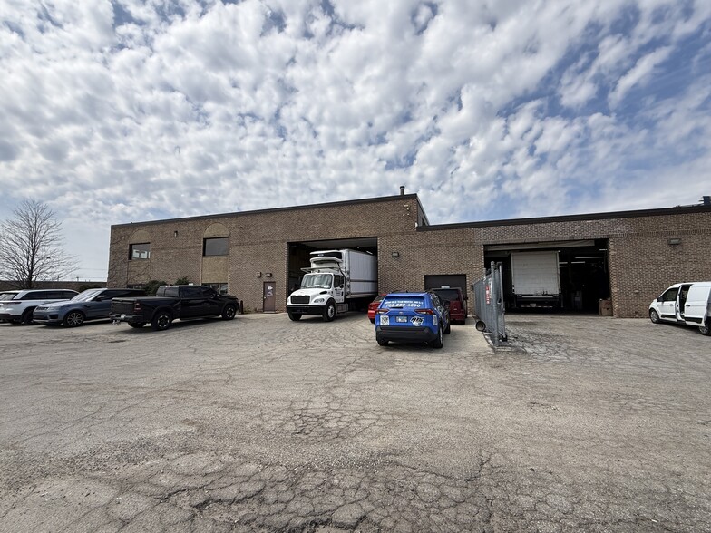 More Photos Of 9735 Industrial Dr, Bridgeview Light Distribution For Sale