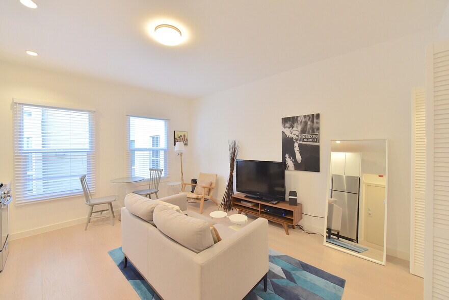 More Photos Of 1075 O'Farrell St, San Francisco Apartments For Sale