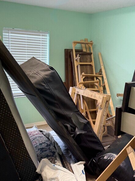 More Photos Of 1116 Us-17, Palatka Medical For Lease