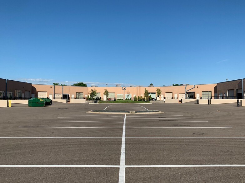 More Photos Of 9555 James Ave S, Bloomington Light Distribution For Lease