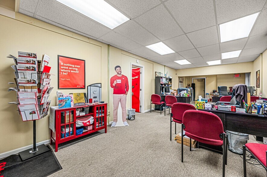 More Photos Of 1538 Bethlehem Pike, Flourtown Office For Sale