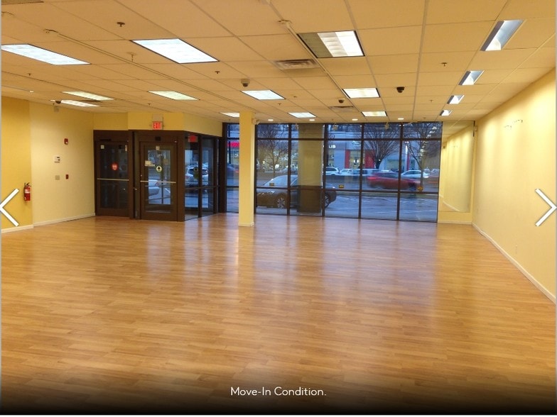 More Photos Of 332 E State Route 4, Paramus General Retail For Lease