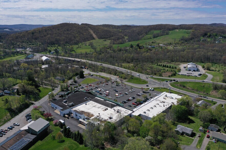 More Photos Of 445 Route 23, Sussex Unknown For Lease