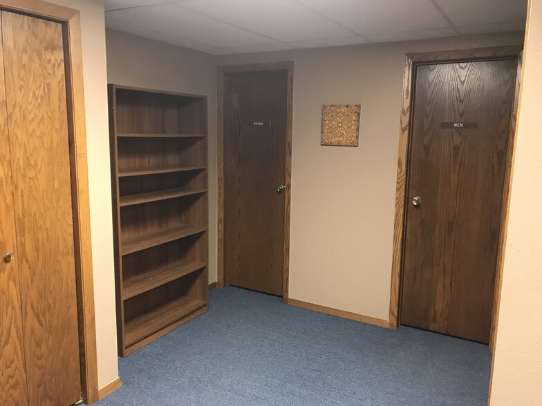 More Photos Of 707 W 11th St, Sioux Falls Coworking Space