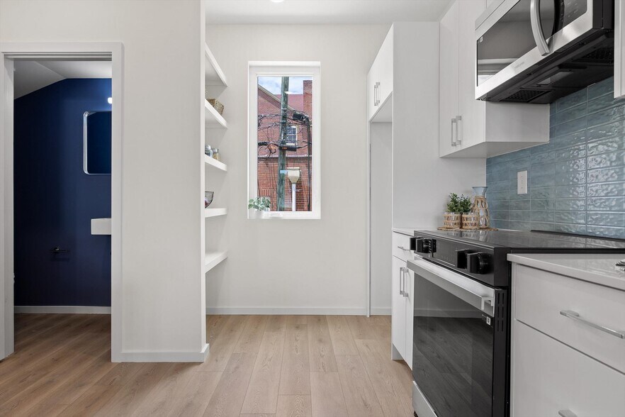 More Photos Of 1602 N Central St, Knoxville Apartments For Sale