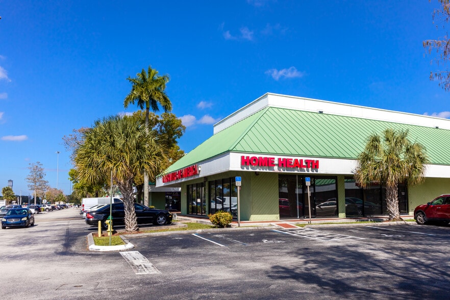 More Photos Of 4412-4678 N University Dr, Lauderhill Unknown For Lease