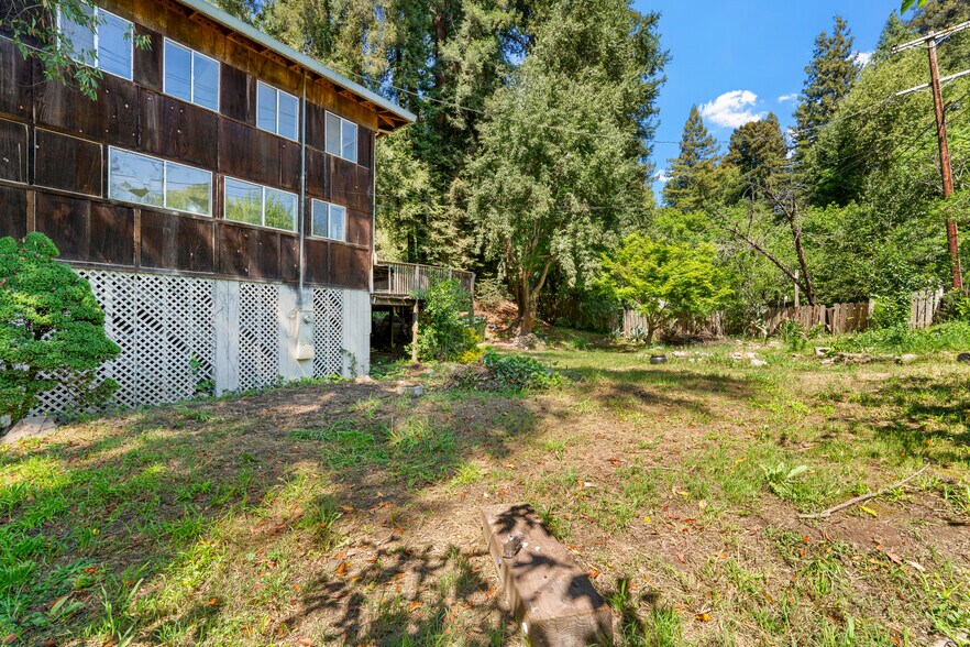 More Photos Of 10991 River Rd, Forestville Flex For Sale