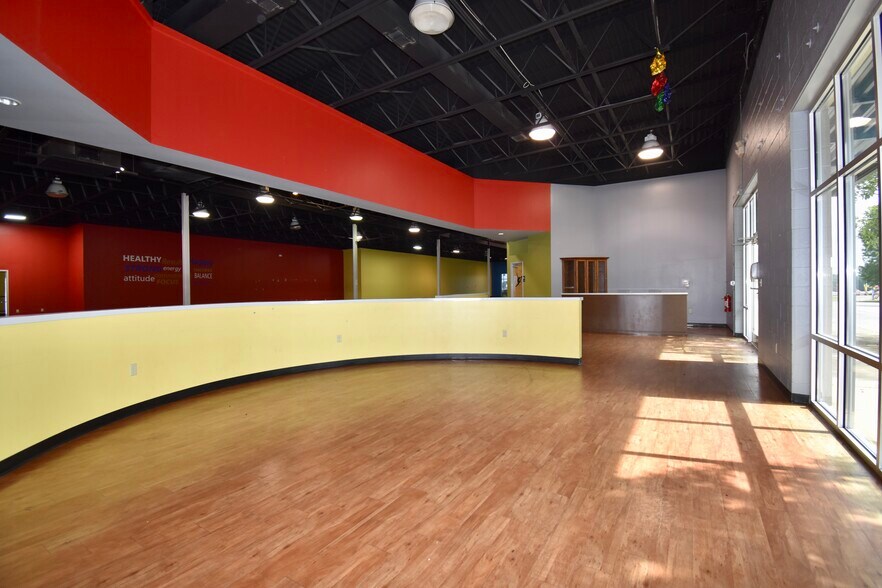 More Photos Of 1721-1751 Vann Dr, Jackson Unknown For Lease