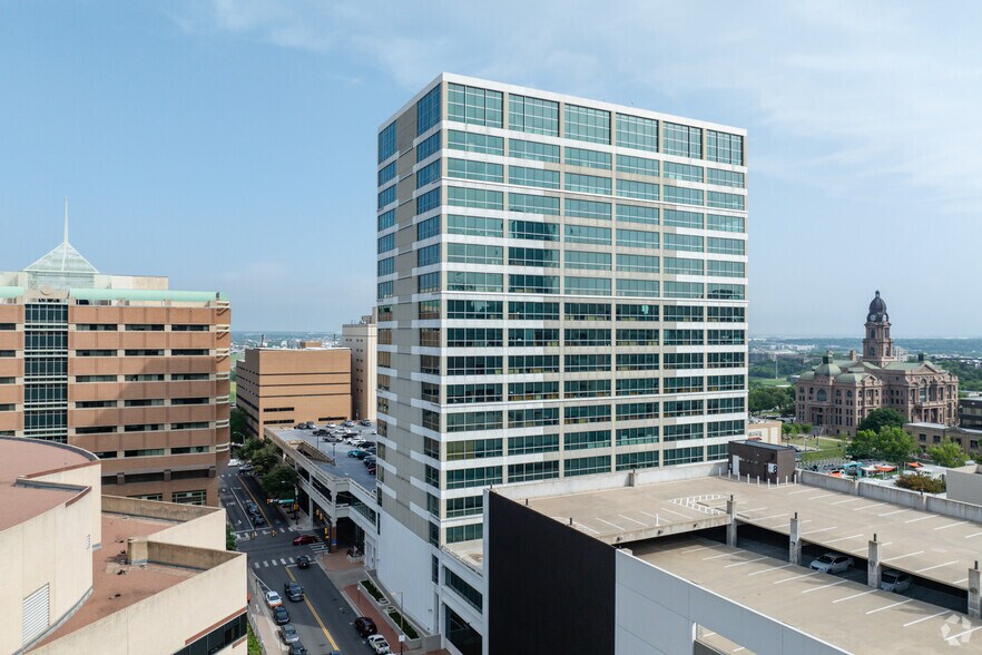 More Photos Of 150 Throckmorton St, Fort Worth Unknown For Sale