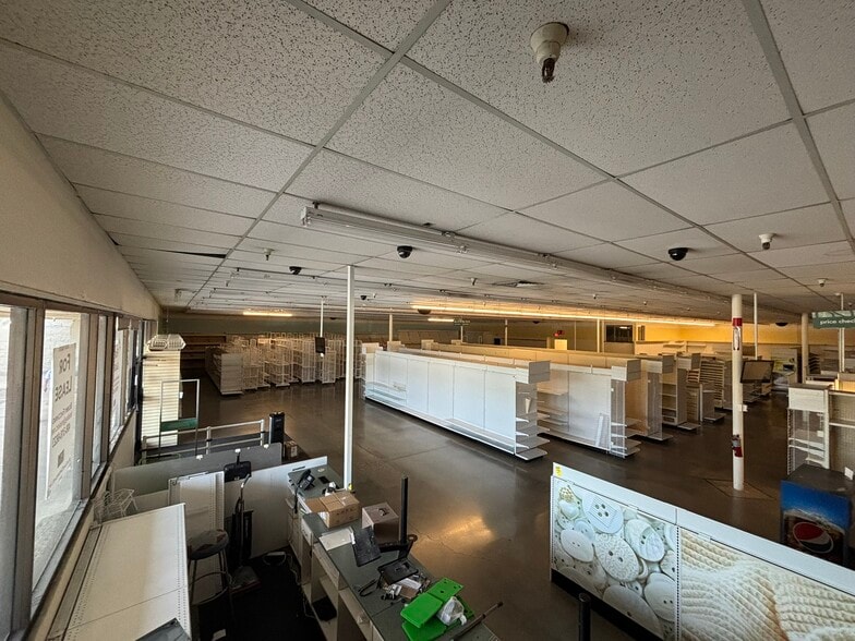 More Photos Of 210-890 Tennant Ave, Morgan Hill Unknown For Lease