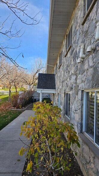More Photos Of 625 E 500 S, Bountiful Medical For Lease