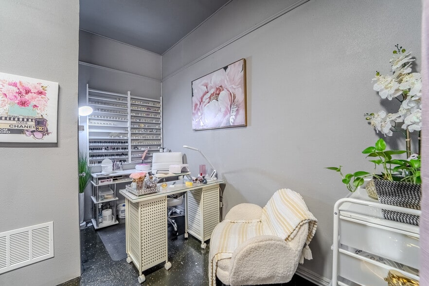 More Photos Of 763 Reeves Ave, Yuba City Office For Lease