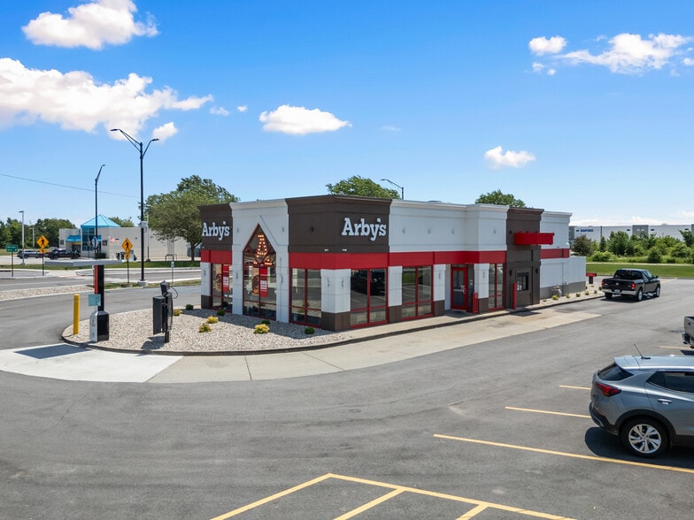 More Photos Of 4651 W 61st Ave, Hobart Fast Food For Sale