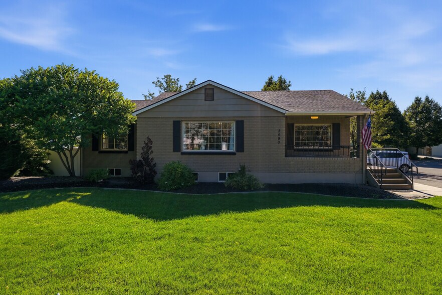 More Photos Of 2490 N Locust Grove Rd, Meridian Office For Sale