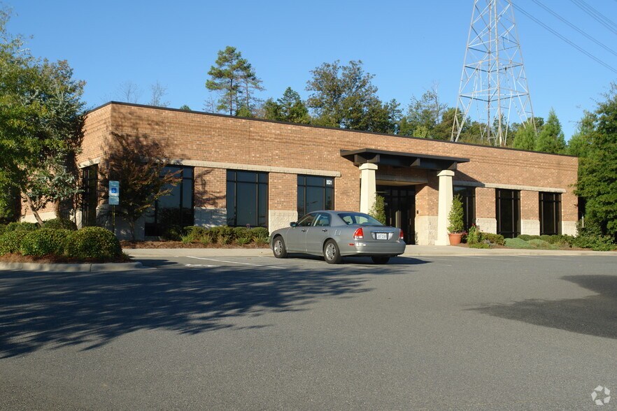 Primary Photo Of 8531 Crown Crescent Ct, Charlotte Office For Lease
