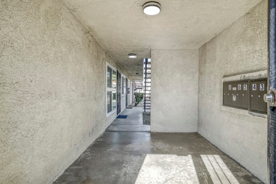 More Photos Of 1633 259th St, Harbor City Apartments For Sale