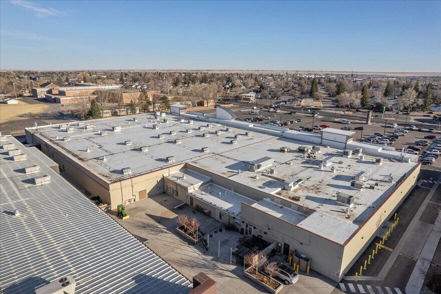 More Photos Of 1616 E Pershing Blvd, Cheyenne Freestanding For Sale