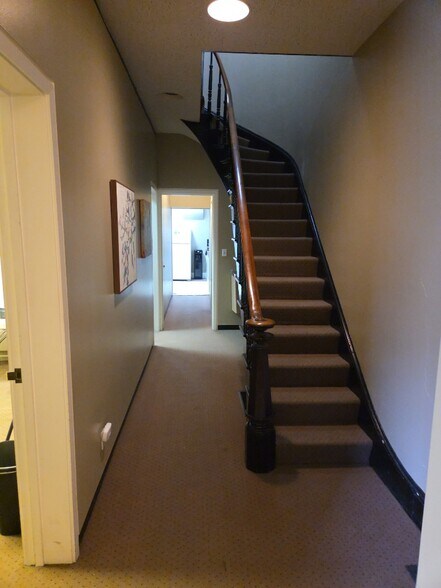 More Photos Of 522 E 100 S, Salt Lake City Office Residential For Lease