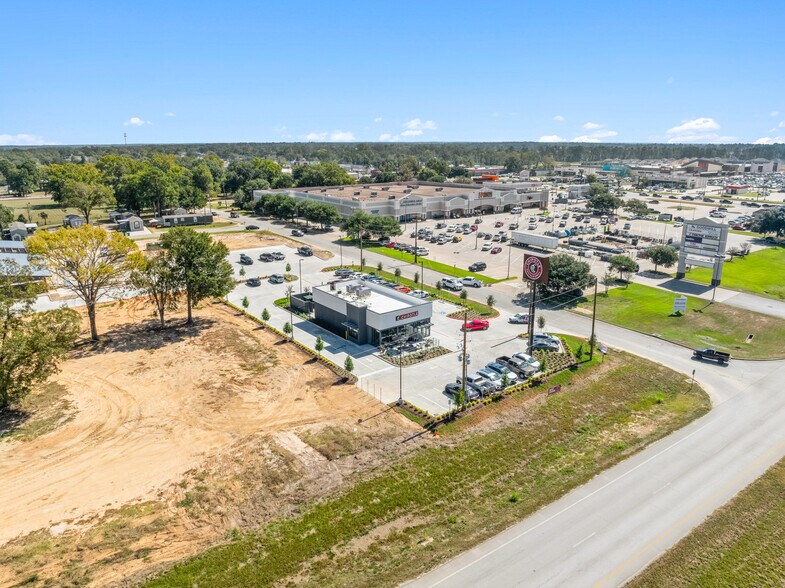 More Photos Of 12600 I-45 N, Willis Fast Food For Sale