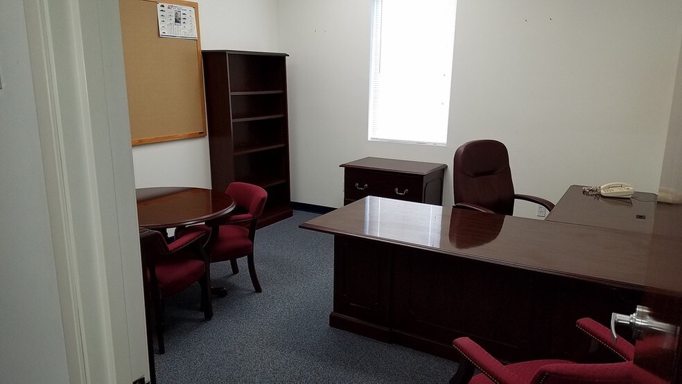More Photos Of 8208 Salyer Dr, Wallops Island Office For Lease