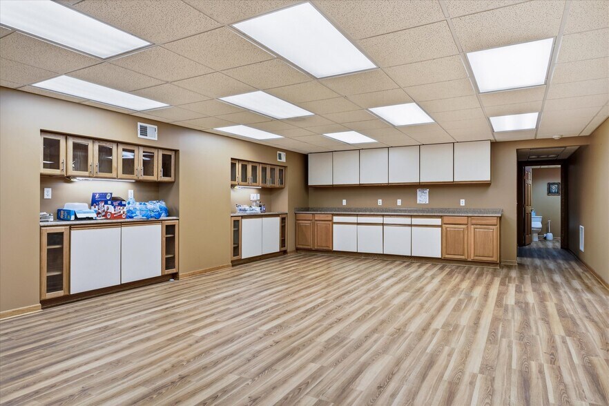 More Photos Of , Anoka Unknown For Sale