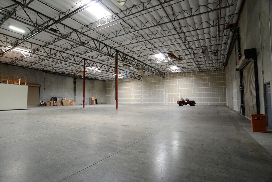 More Photos Of 190 Foss Creek Cir, Healdsburg Warehouse For Lease