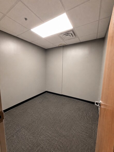 More Photos Of 10661 NE Nassau St, Blaine Warehouse For Lease