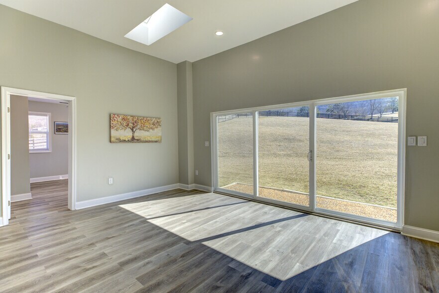 More Photos Of 1565 Seven Fountains Rd, Fort Valley Specialty For Sale