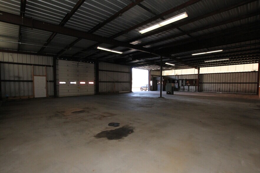 More Photos Of 9 Old Westminster Rd, Hubbardston Warehouse For Sale