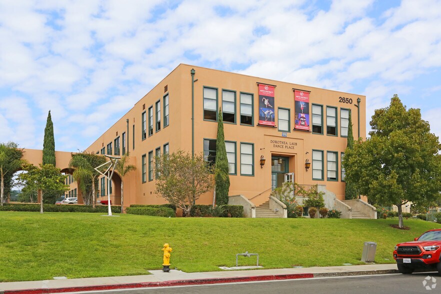 More Photos Of 2820 Historic Decatur Rd, San Diego Unknown For Lease