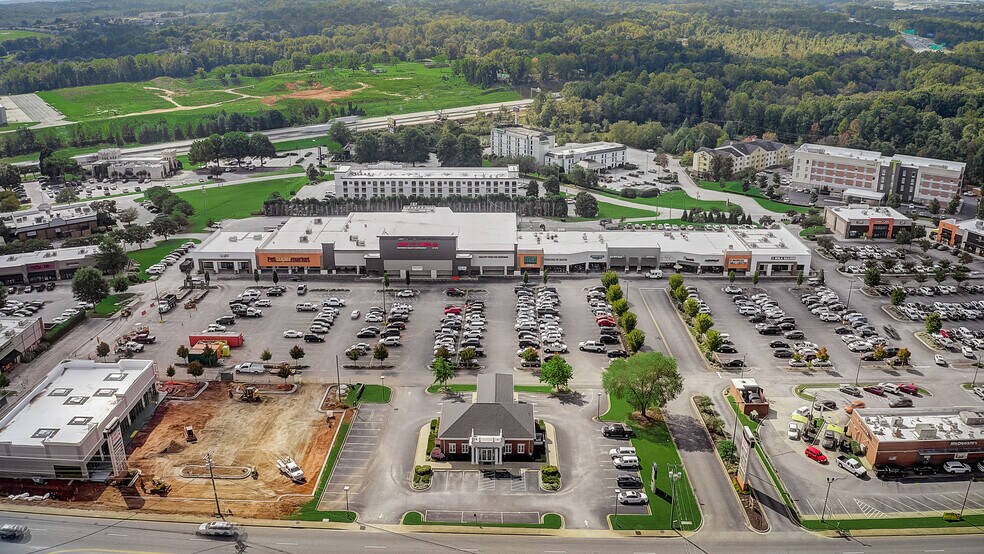 Primary Photo Of 3620 Pelham Rd, Greenville Unknown For Lease