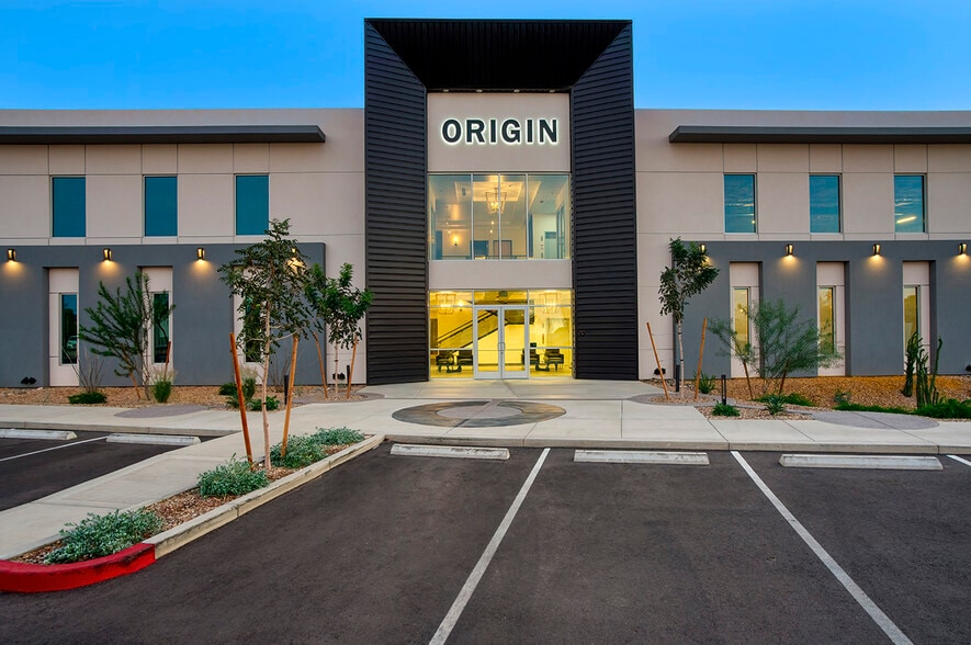 More Photos Of 13980 W Avalon Dr, Goodyear Medical For Lease