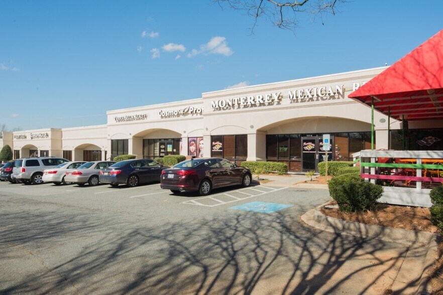 More Photos Of 1001 E WT Harris Rd, Charlotte Unknown For Lease