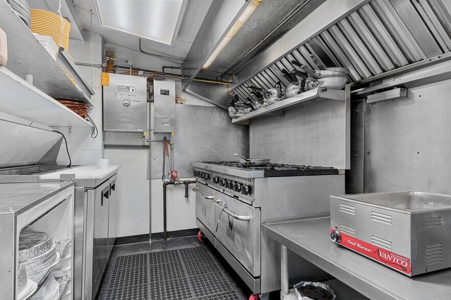 More Photos Of 110 W Pulaski St, Pulaski Restaurant For Sale