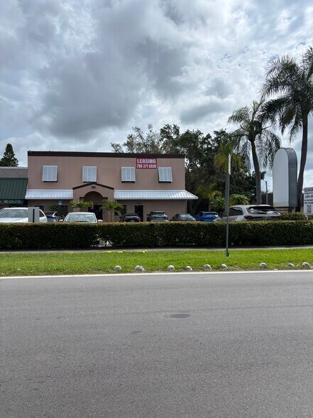 More Photos Of 9501 SW 160th St, Miami Medical For Lease
