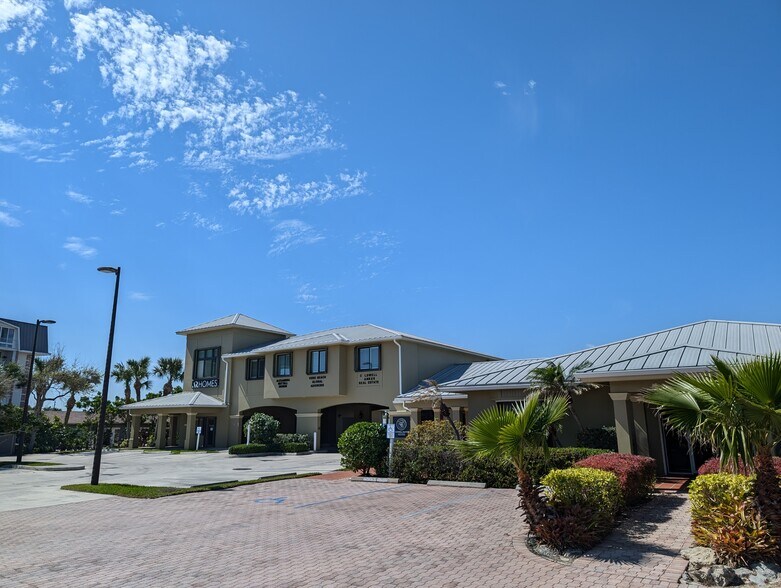 Primary Photo Of 4625 N A1A Hwy, Vero Beach Office For Lease