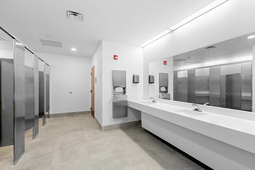 More Photos Of 3101 Sessions Rd, Tallahassee Office For Lease