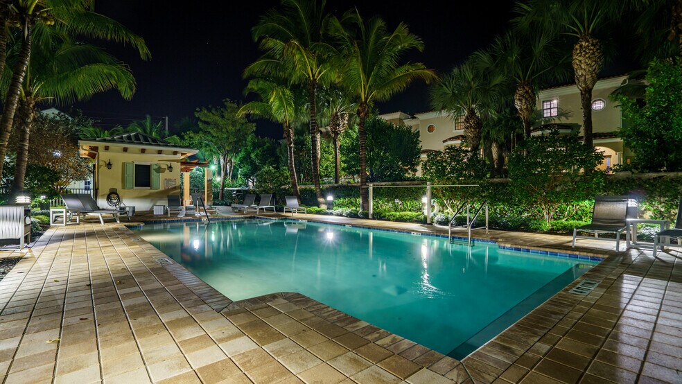 More Photos Of 3770 County Line Rd, Tequesta Apartments For Sale