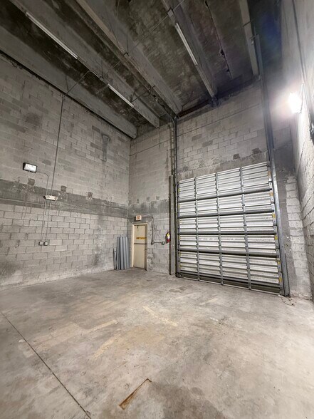 More Photos Of 12905 SW 132nd St, Miami Industrial For Lease