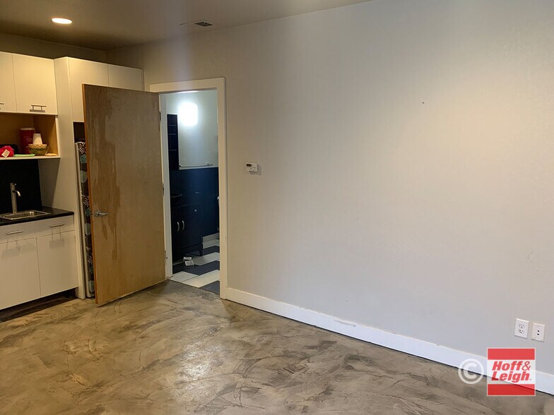 More Photos Of 2931-2935 W 25th Ave, Denver Storefront Retail Office For Lease