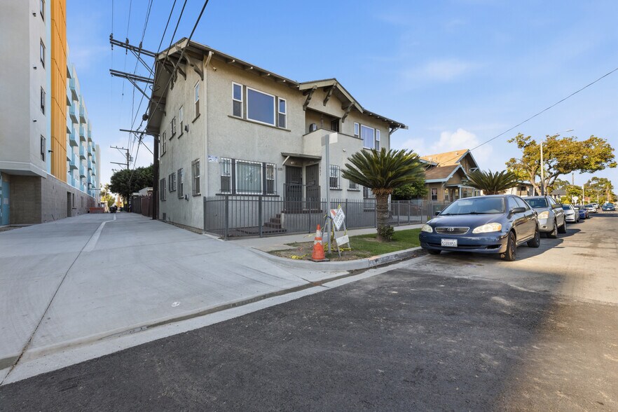More Photos Of 325 E 14th St, Long Beach Apartments For Sale