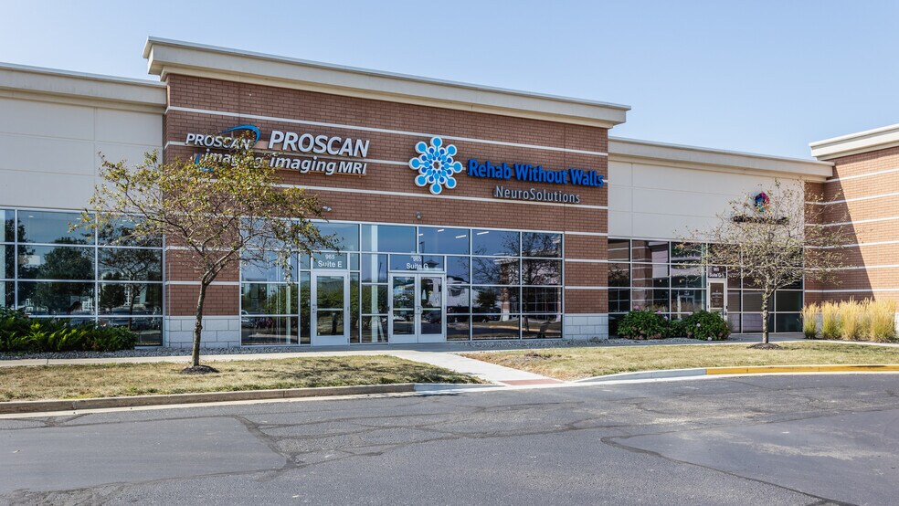 More Photos Of 965 N Emerson Ave, Greenwood Medical For Lease