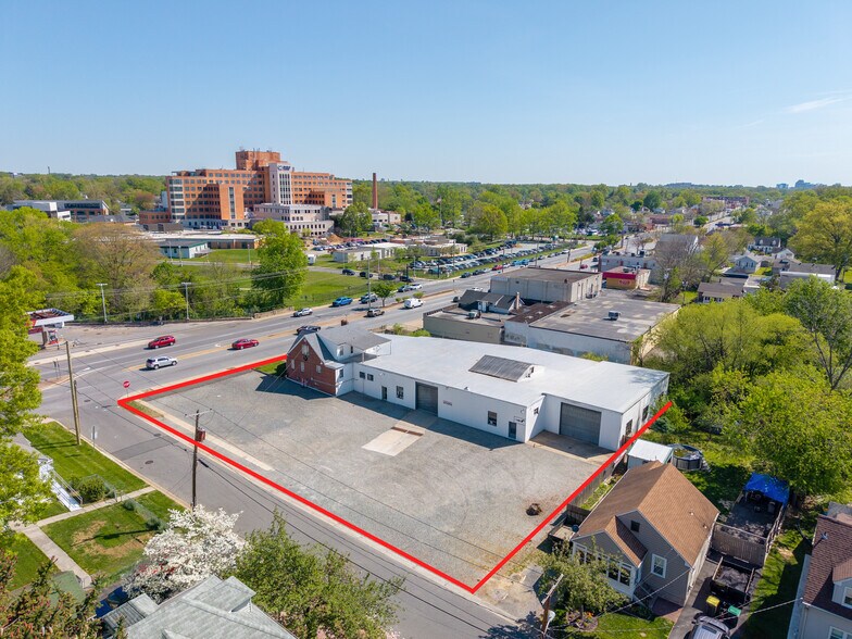 More Photos Of 1900 Kirkwood Hwy, Wilmington Freestanding For Lease